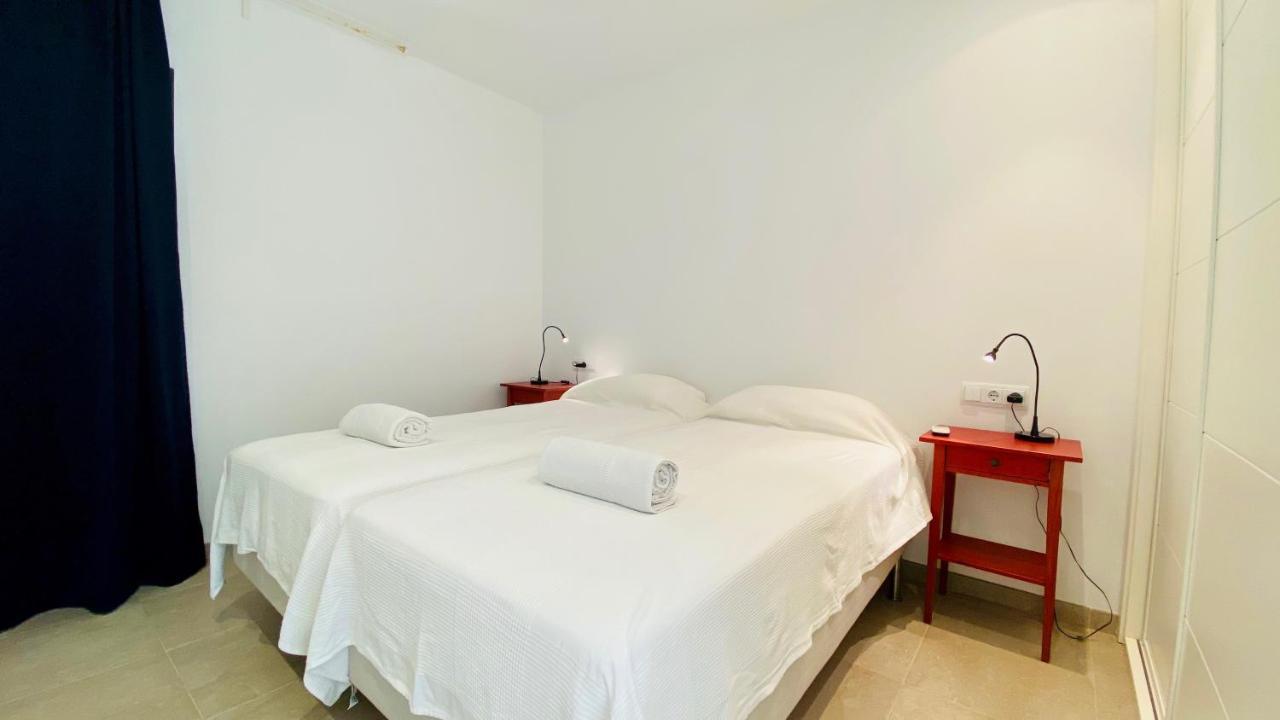 Mirador Blue - Penthouse Apartments With Roof Terrace Cala de Sant Vicenc Exteriör bild